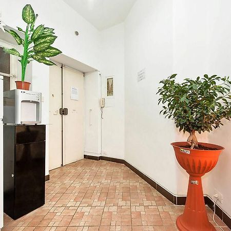 Luna Home Рим Екстериор снимка