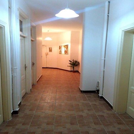 Luna Home Рим Екстериор снимка