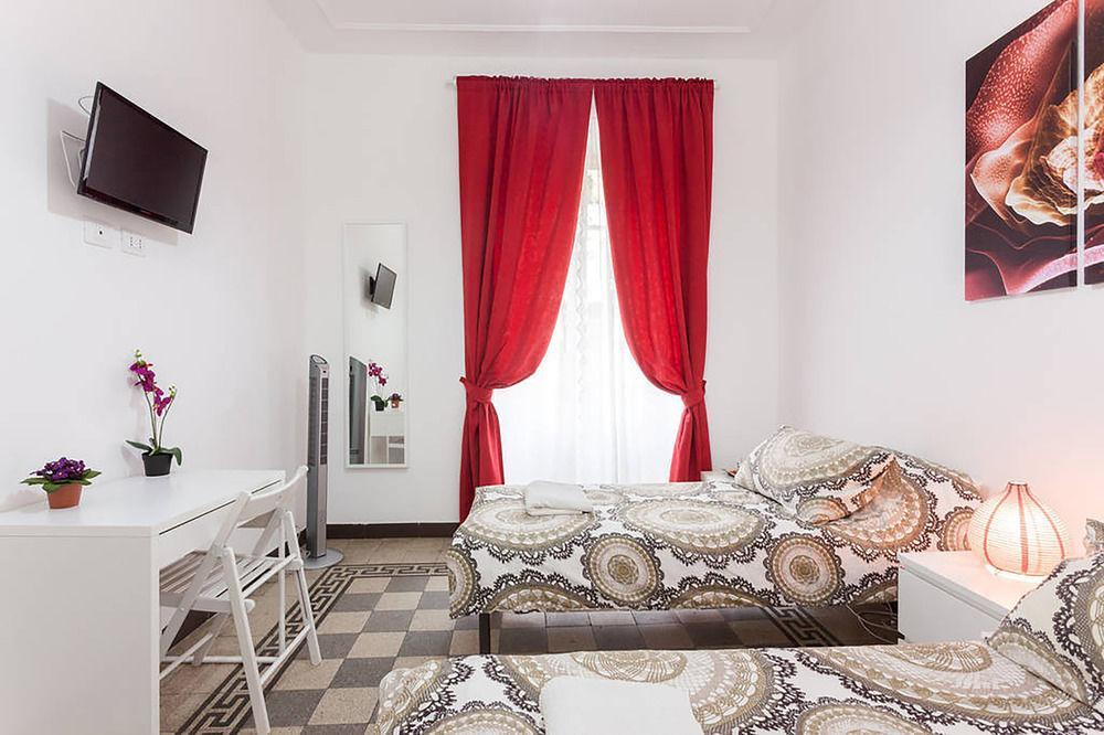 Luna Home Рим Екстериор снимка