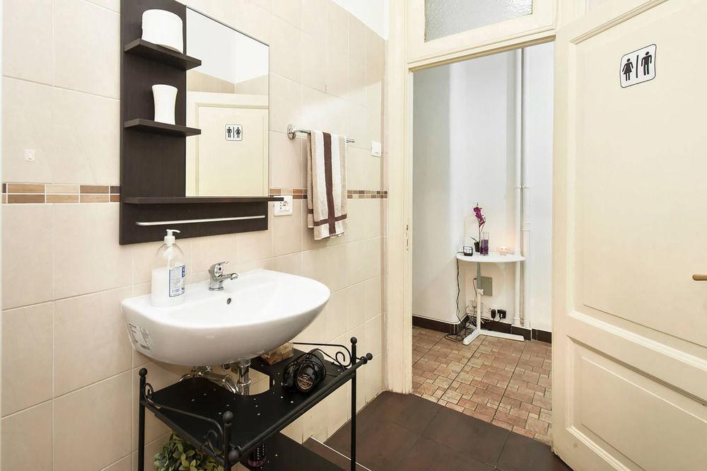 Luna Home Рим Екстериор снимка